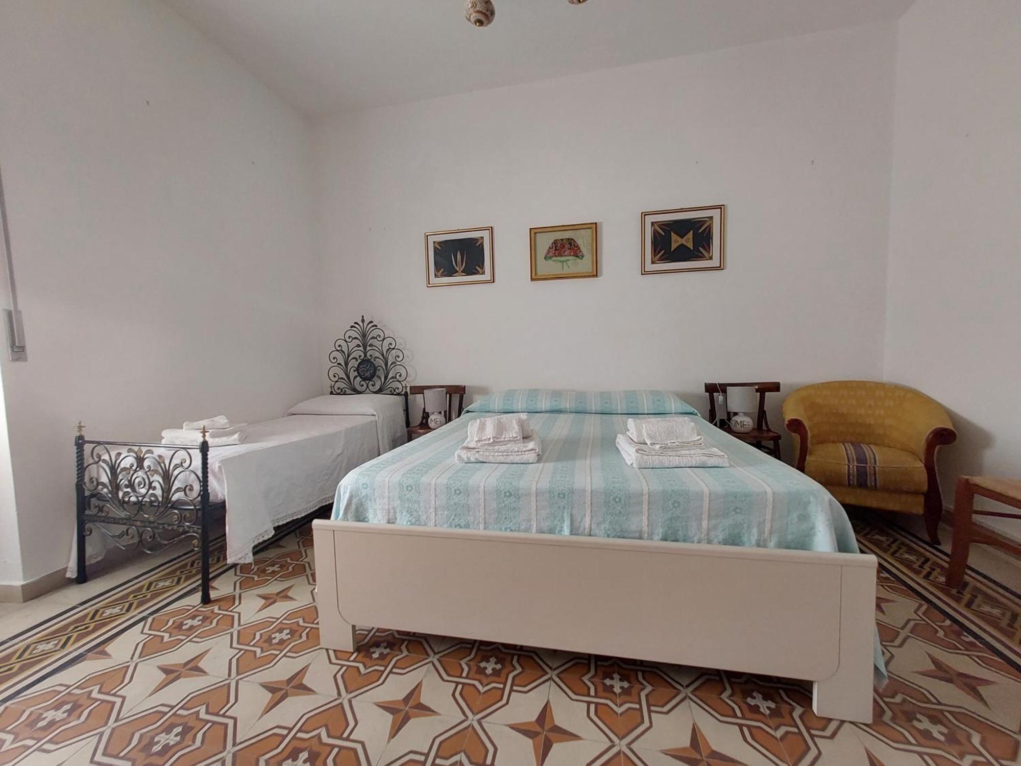 Casa Vacanze Zarinu Orgosolo Εξωτερικό φωτογραφία