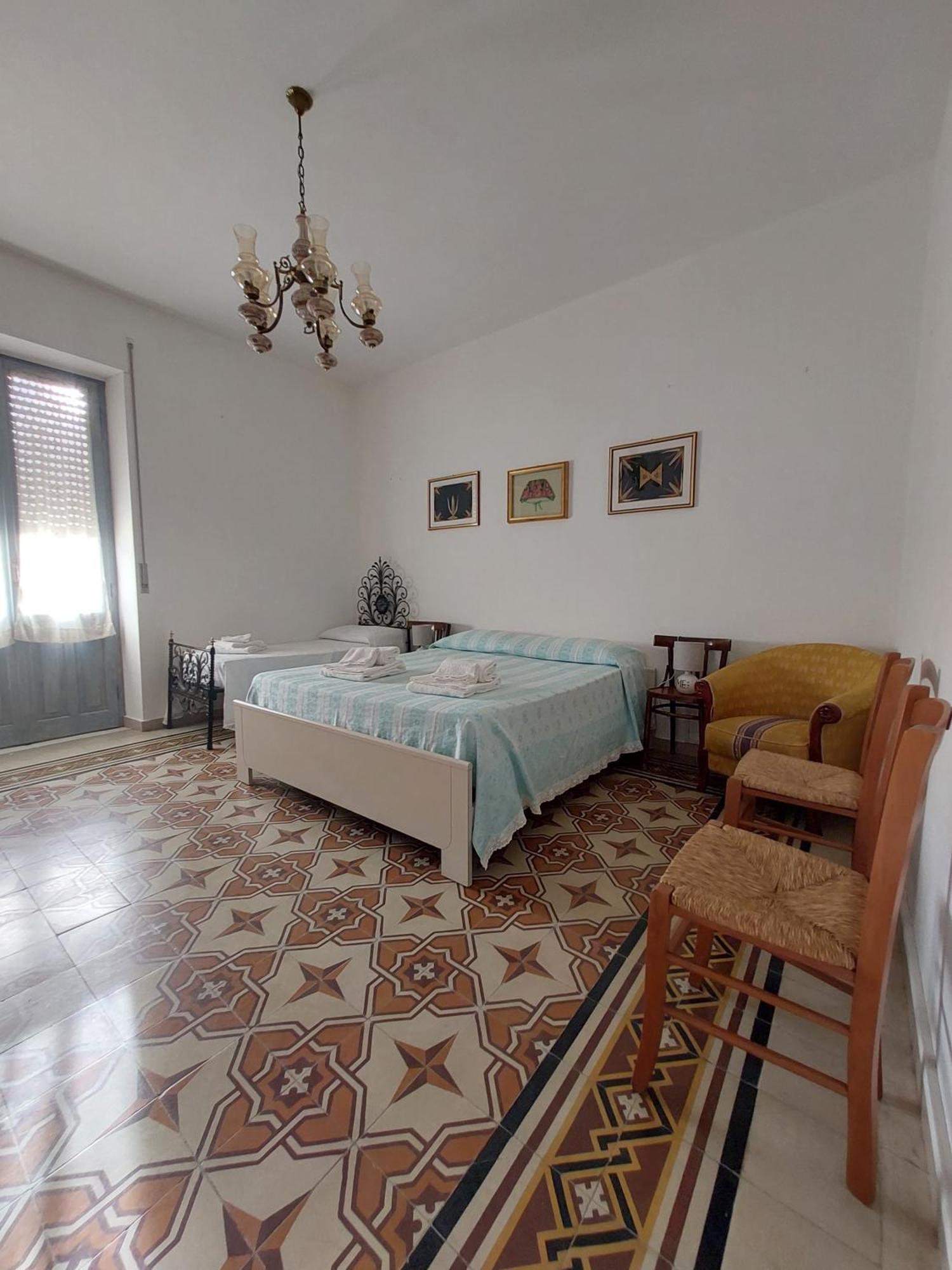 Casa Vacanze Zarinu Orgosolo Εξωτερικό φωτογραφία