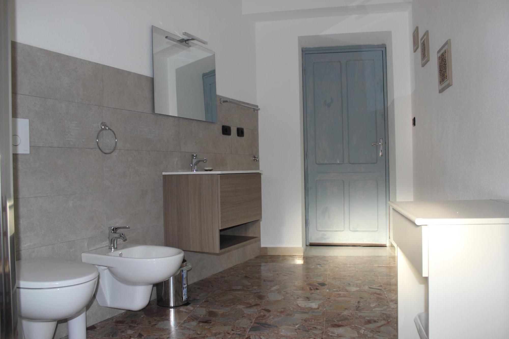 Casa Vacanze Zarinu Orgosolo Εξωτερικό φωτογραφία